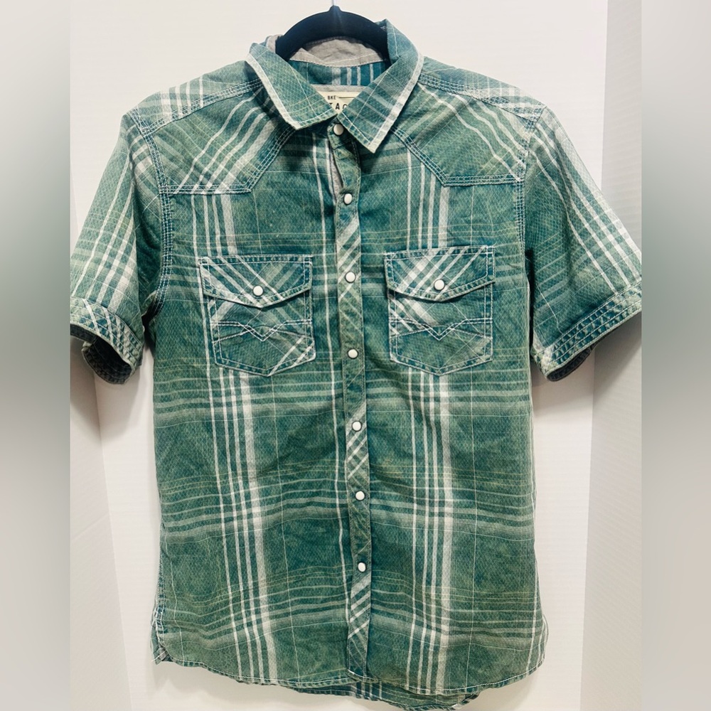 BKE Vintage Standard Fit Short Sleeve Pearl Snap Shirt Mens Small Green Plaid